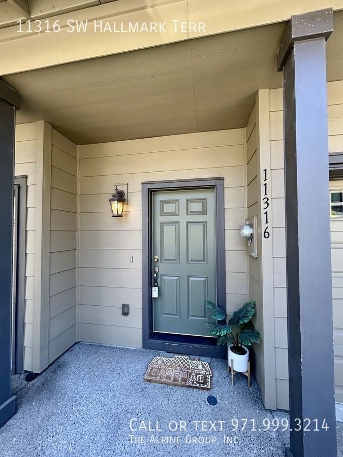 11316 Sw Hallmark Ter - Photo 2 of 50