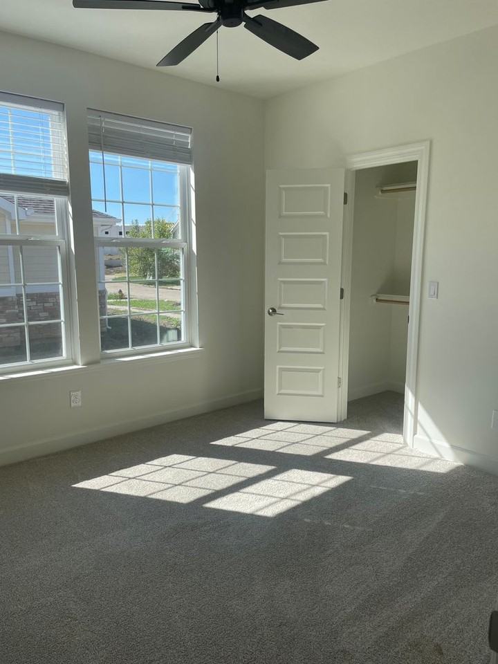 16177 Fontana St - Photo 7 of 11