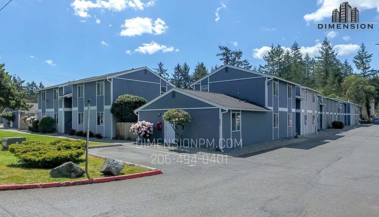 Dimension Lakewood Apartments - Photo 4 of 7