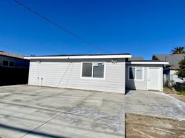featured image of 748 Hawthorne Pl