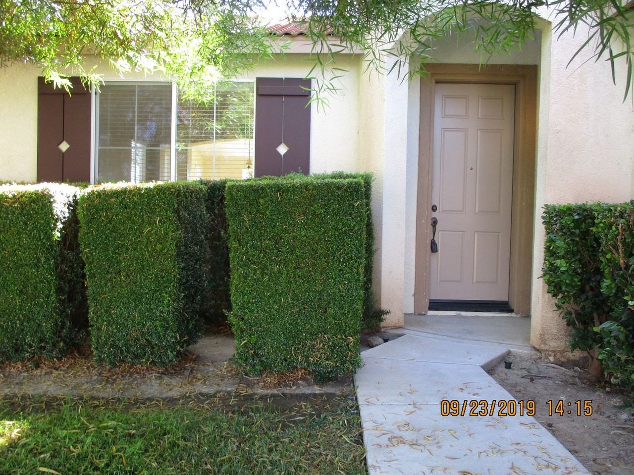 31419 Orchard Ln - Photo 2 of 38