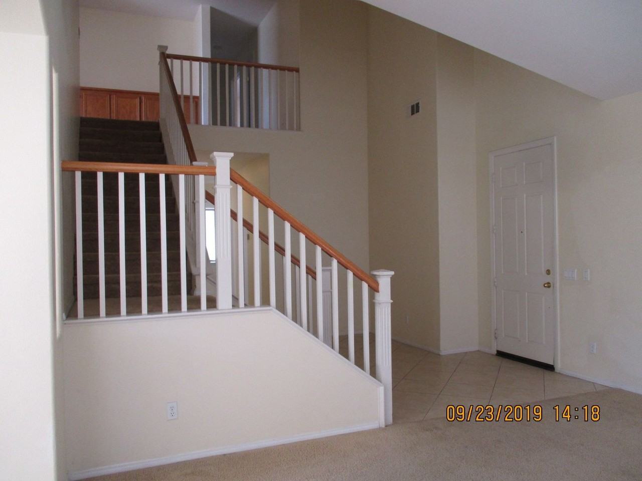 31419 Orchard Ln - Photo 3 of 38