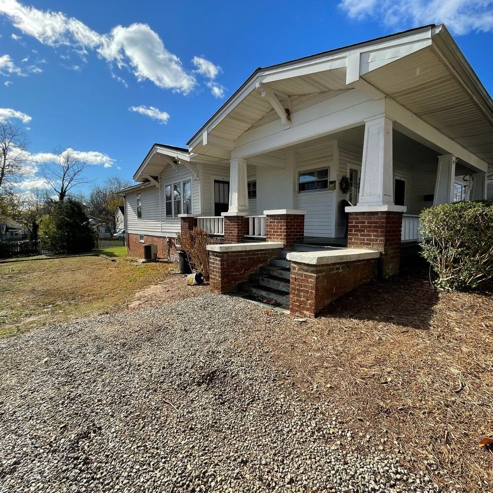 241- 107- A Greenbriar Lane - Photo 3 of 11