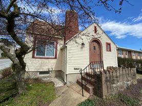 759 Salem Ave - Photo 1 of 1
