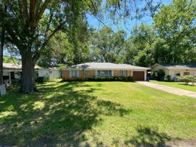 114 S Hearon Dr - Photo 1 of 1