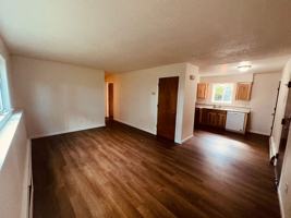featured image of 3932 E 9th Ave