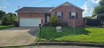 featured image of 938 Lindsey Dr