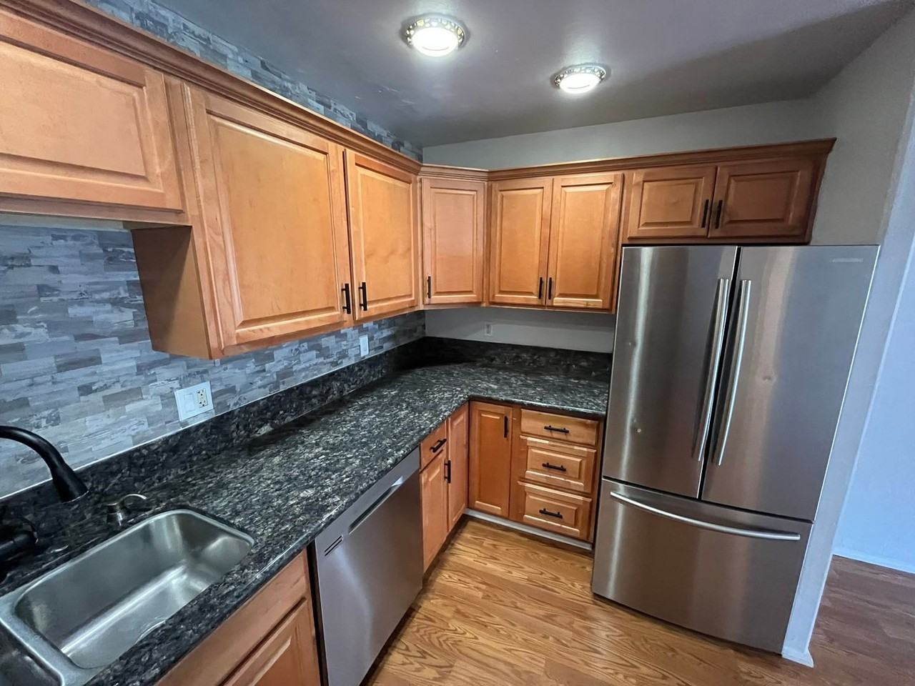 6376 Rancho Mission Rd #406 - Photo 5 of 18
