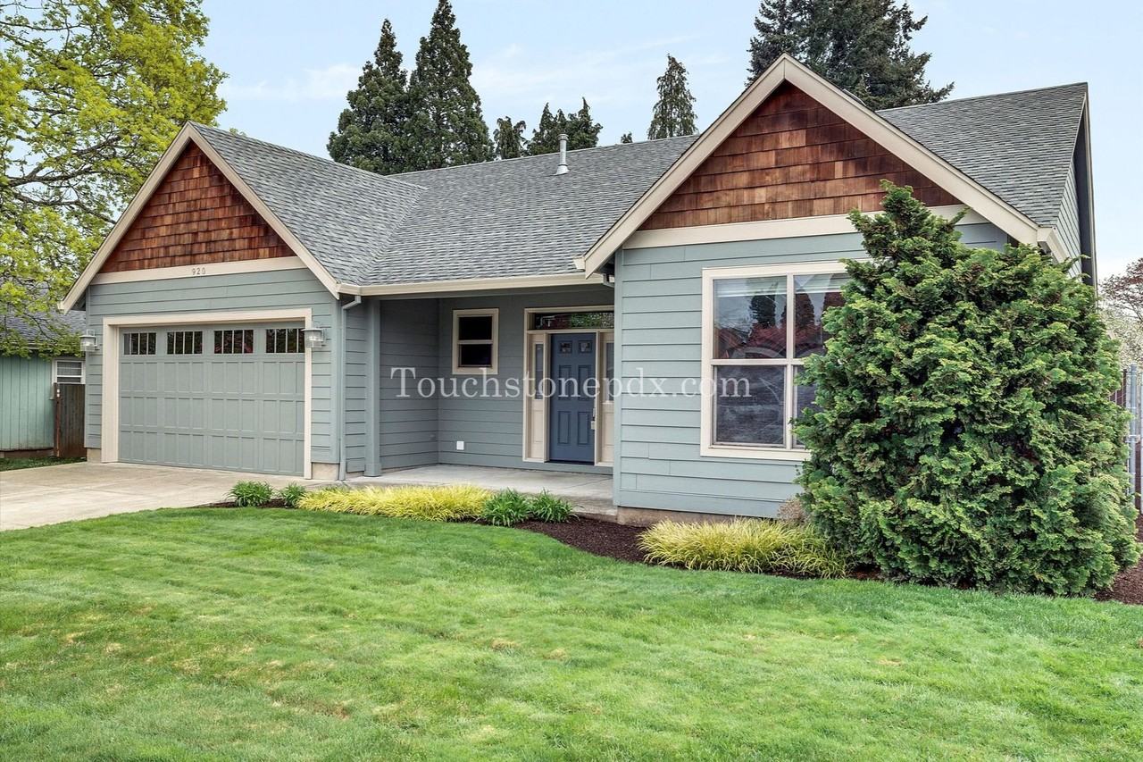 920 N Ivy St - Photo 3 of 39