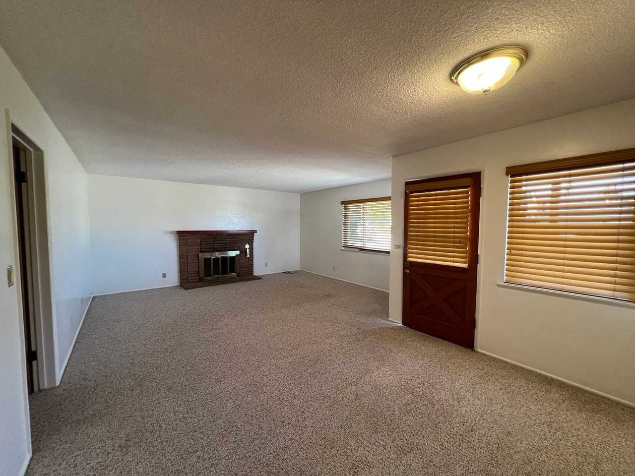 2280 Del Norte St - Photo 2 of 27