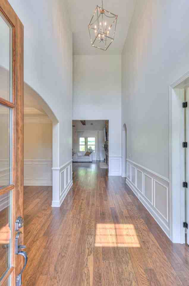 9141 Holstein Dr - Photo 4 of 50