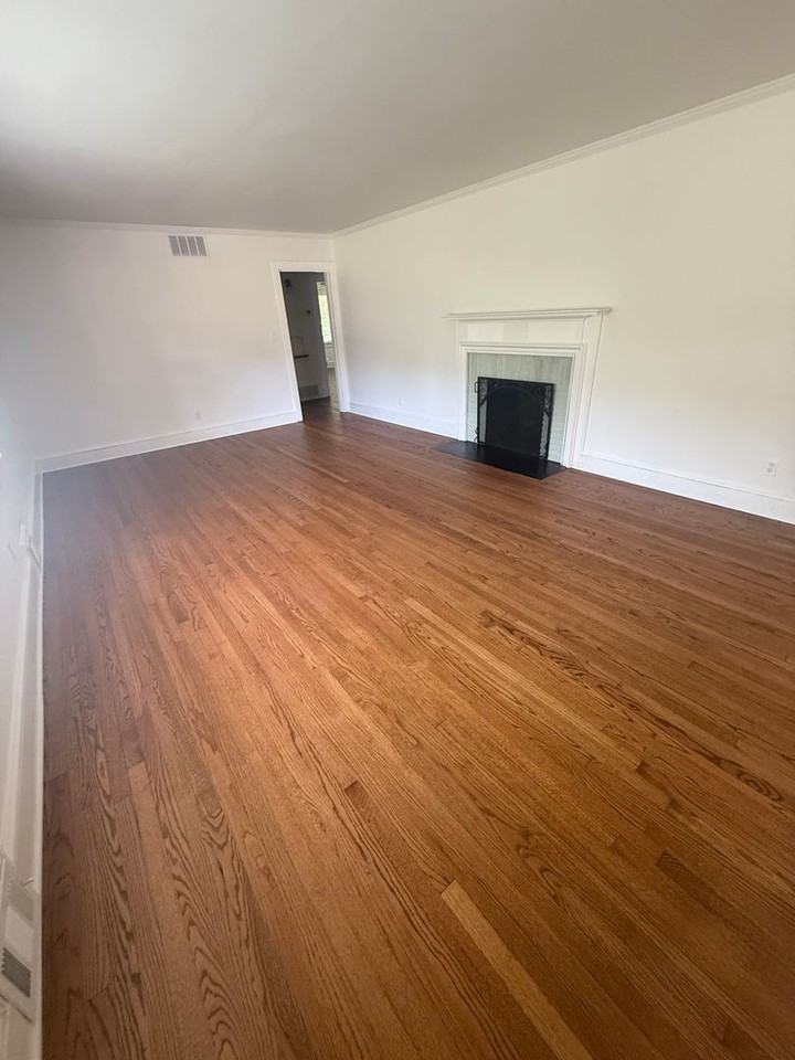 174 Hardin Dr - Photo 4 of 32