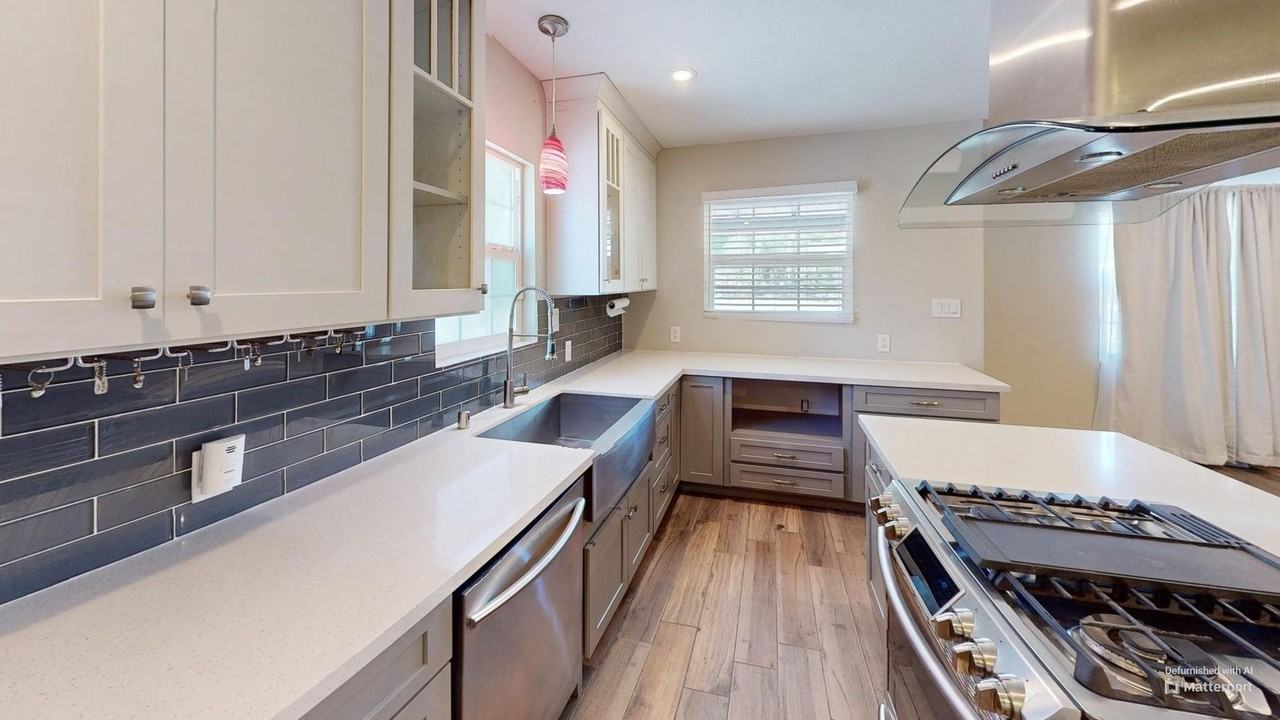 794 Winn Dr - Photo 3 of 36