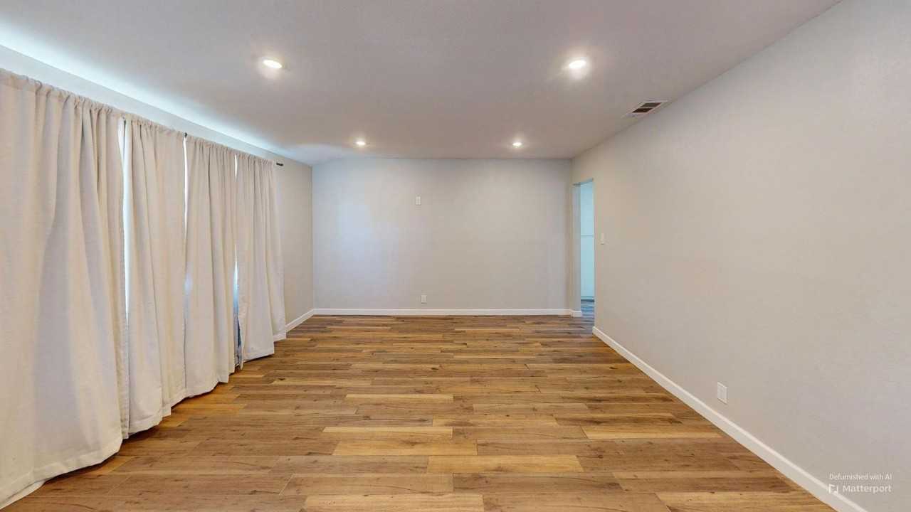 794 Winn Dr - Photo 6 of 36