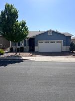 featured image of 725 N Villa St