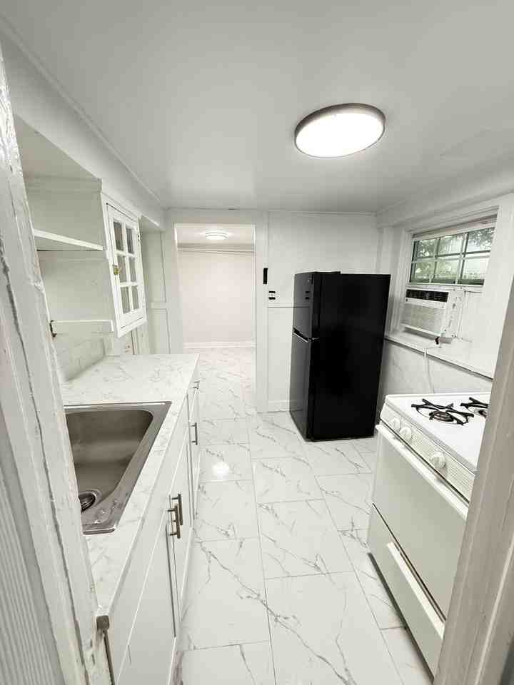 7904 St Charles - Photo 4 of 8