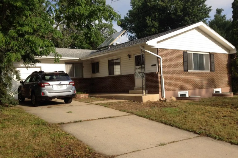 1175 Albion Rd - Photo 2 of 16