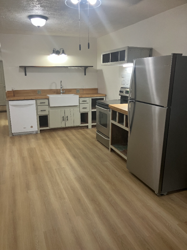 306 1/2 W Center St #306-5 - Photo 2 of 13