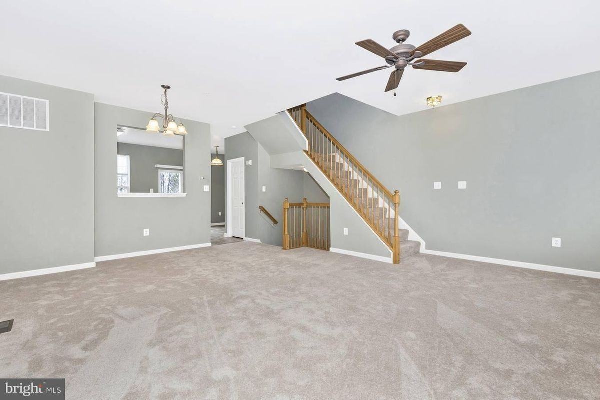 2404 Wynfield Ct - Photo 2 of 17