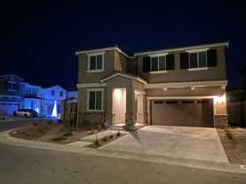 713 Dahlia Ln - Photo 1 of 1
