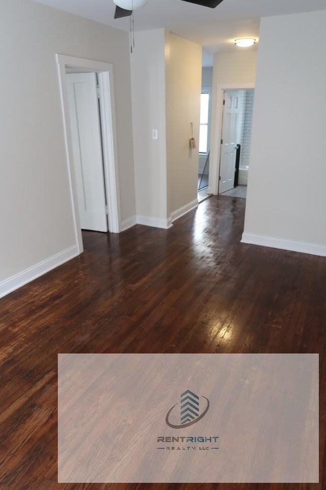 1700 W Albion Ave - Photo 4 of 10