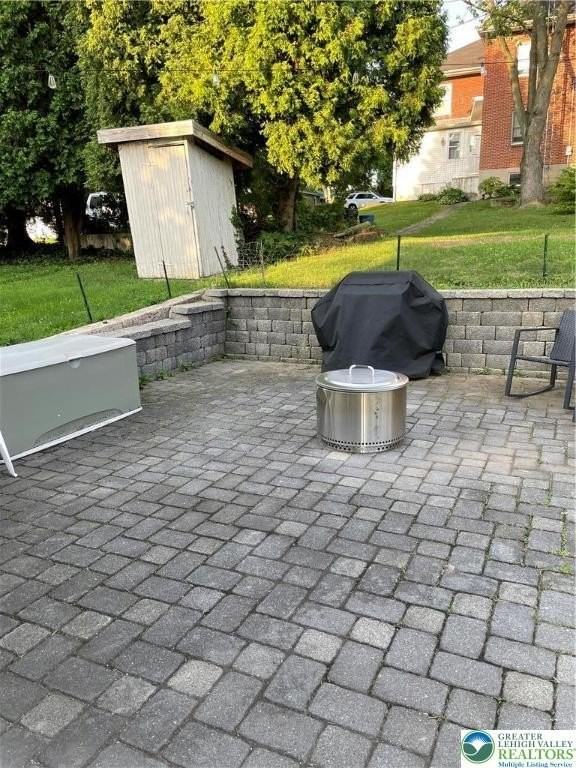 1906 3rd St - Photo 7 of 20