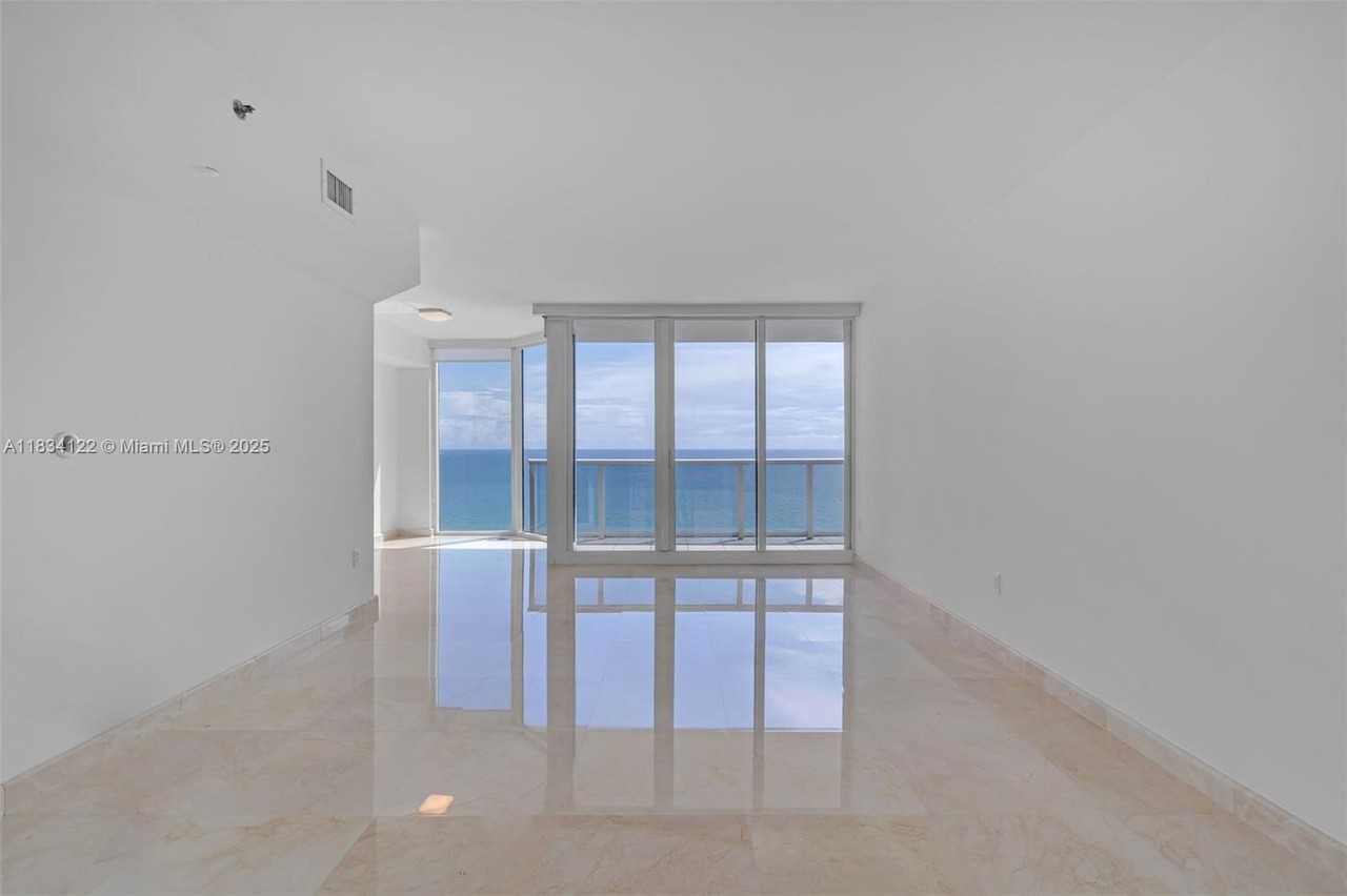 19333 Collins Ave #2703 - Photo 5 of 50