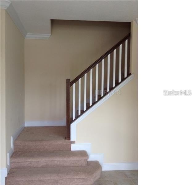 9403 Tawnyberry St - Photo 6 of 29