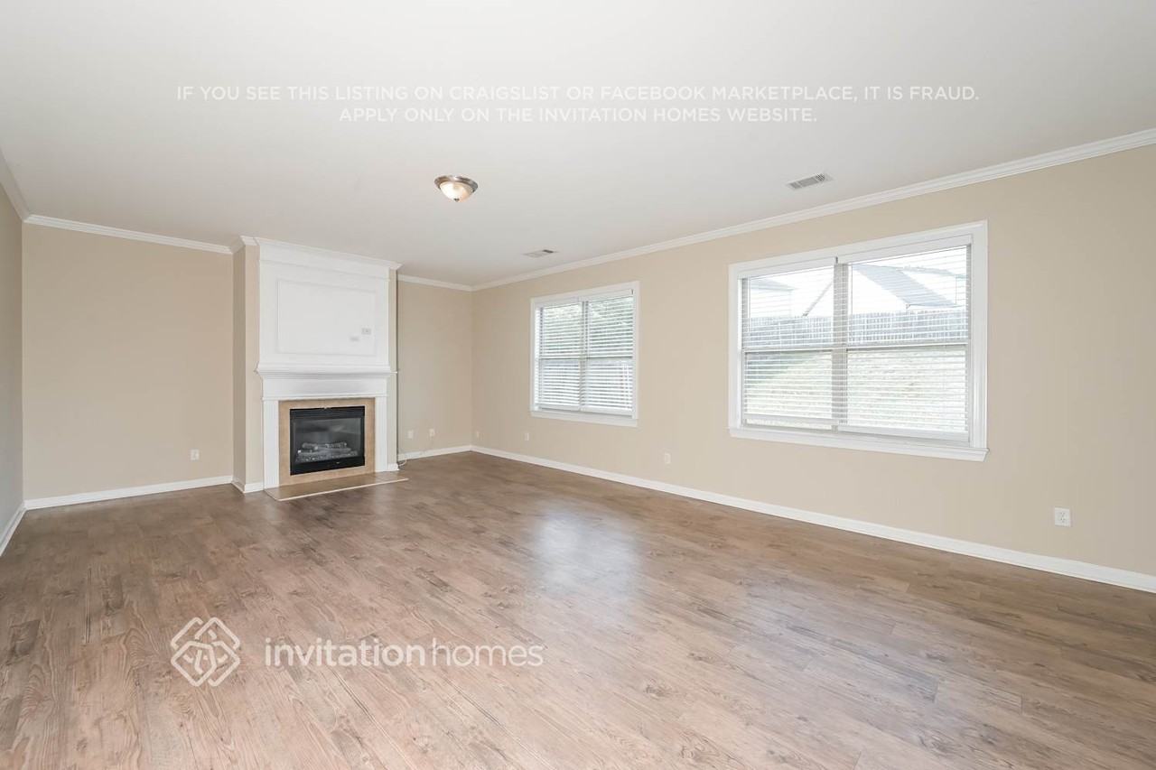 6324 Stonelake Dr Sw - Photo 4 of 18