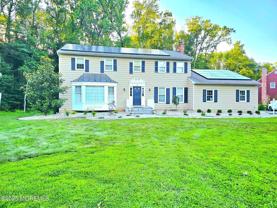 19 Monterey Dr - Photo 1 of 1