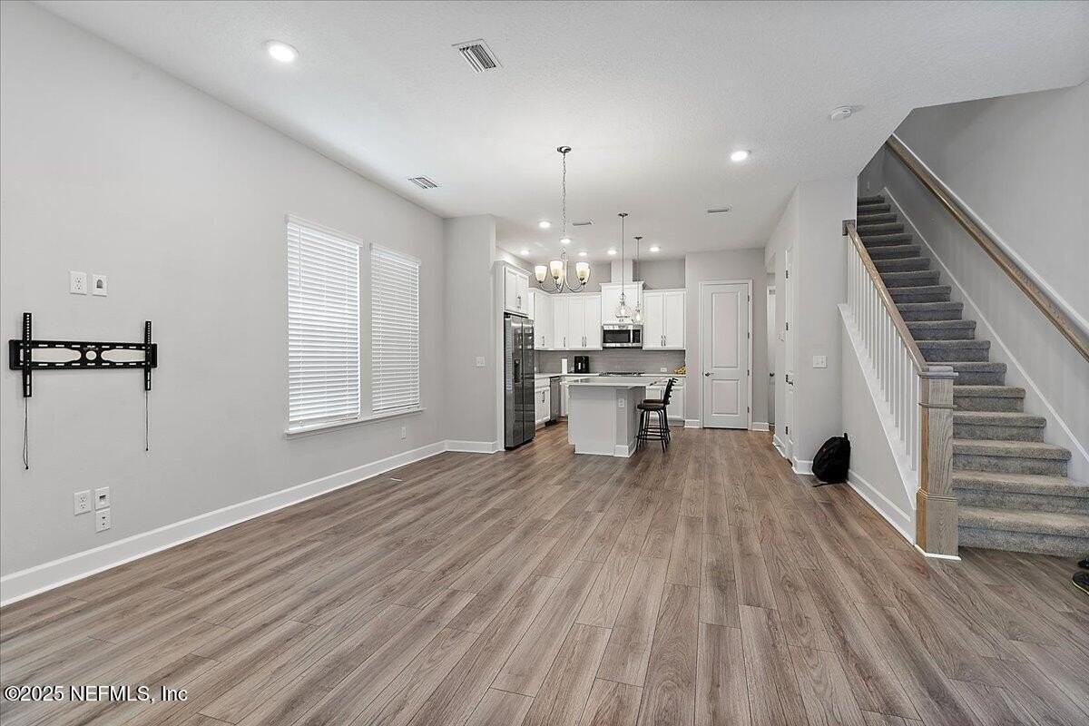 7447 Loggerhead Ct - Photo 6 of 21