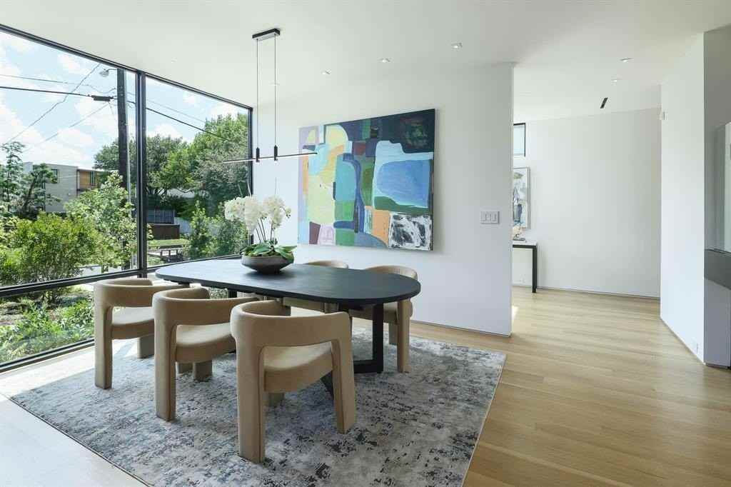 3513 Edgewater Street - Photo 6 of 40