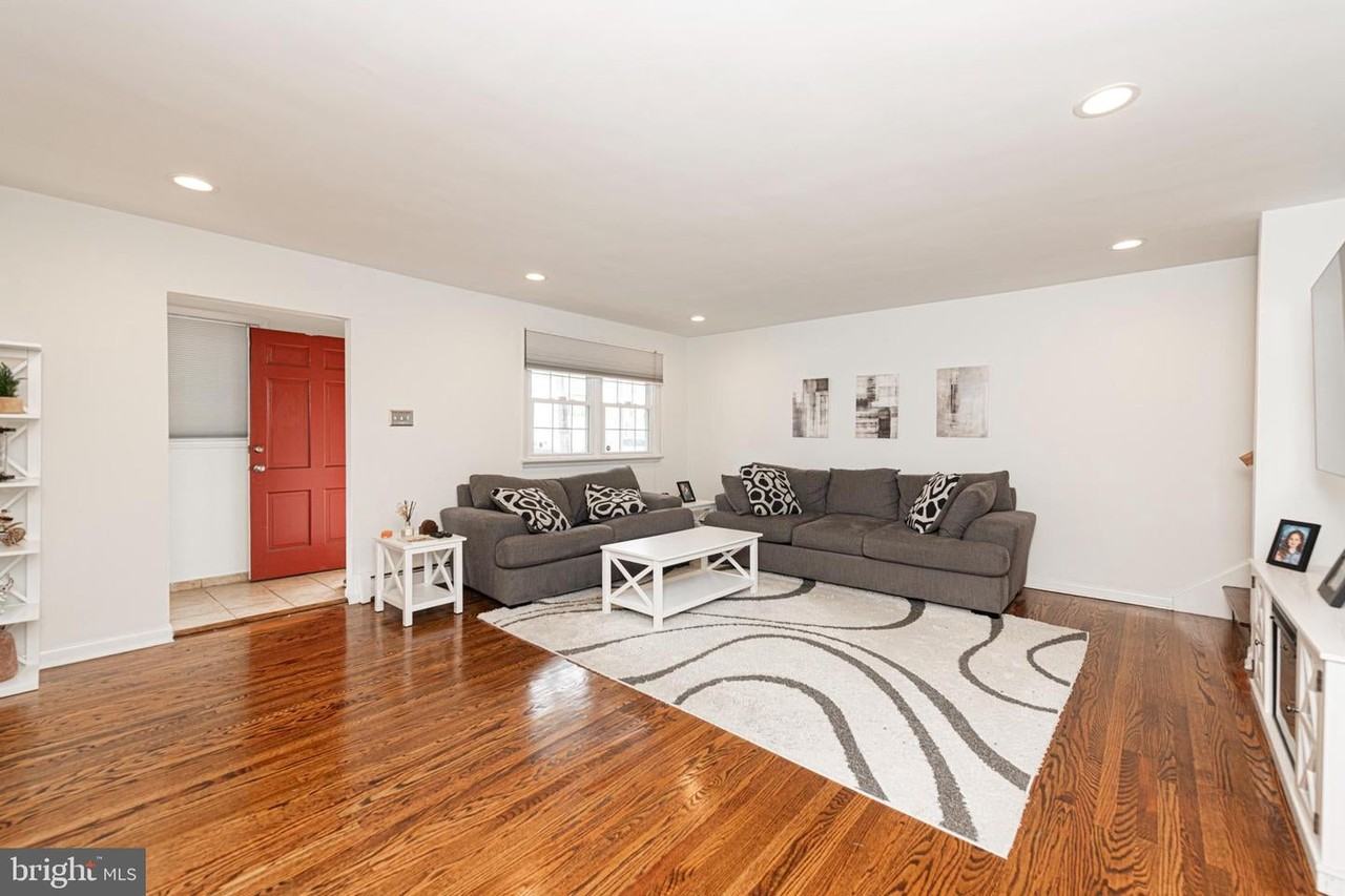 20 Cherry St - Photo 5 of 20