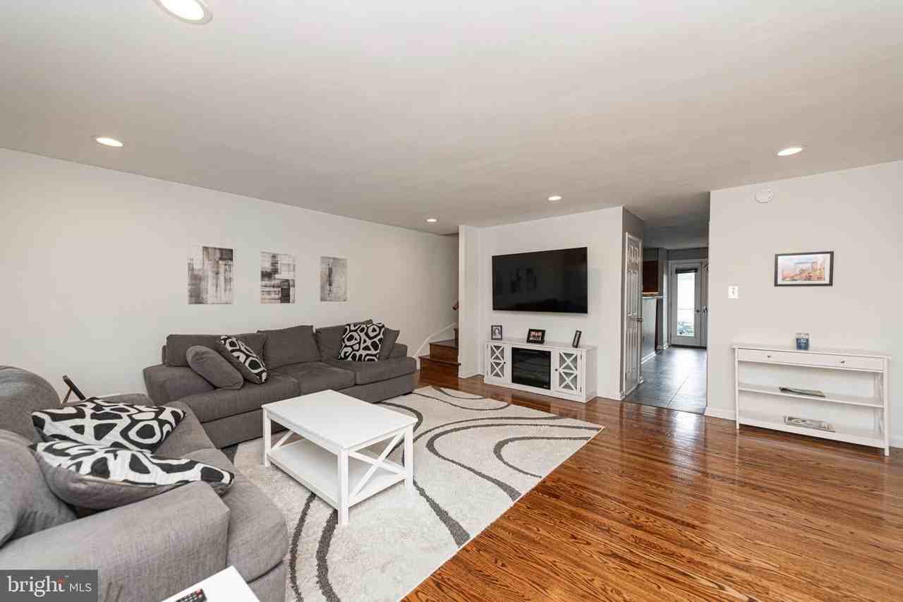 20 Cherry St - Photo 7 of 20