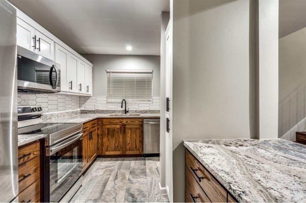 9228 Flickering Shadow Drive - Photo 7 of 18