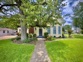 330 E Mcneill St - Photo 1 of 1