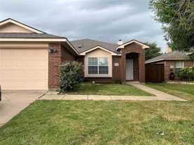 1050 Port Aransas Dr - Photo 1 of 1