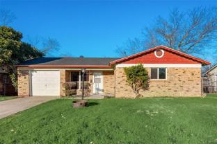 4749 Marshall St - Photo 1 of 1