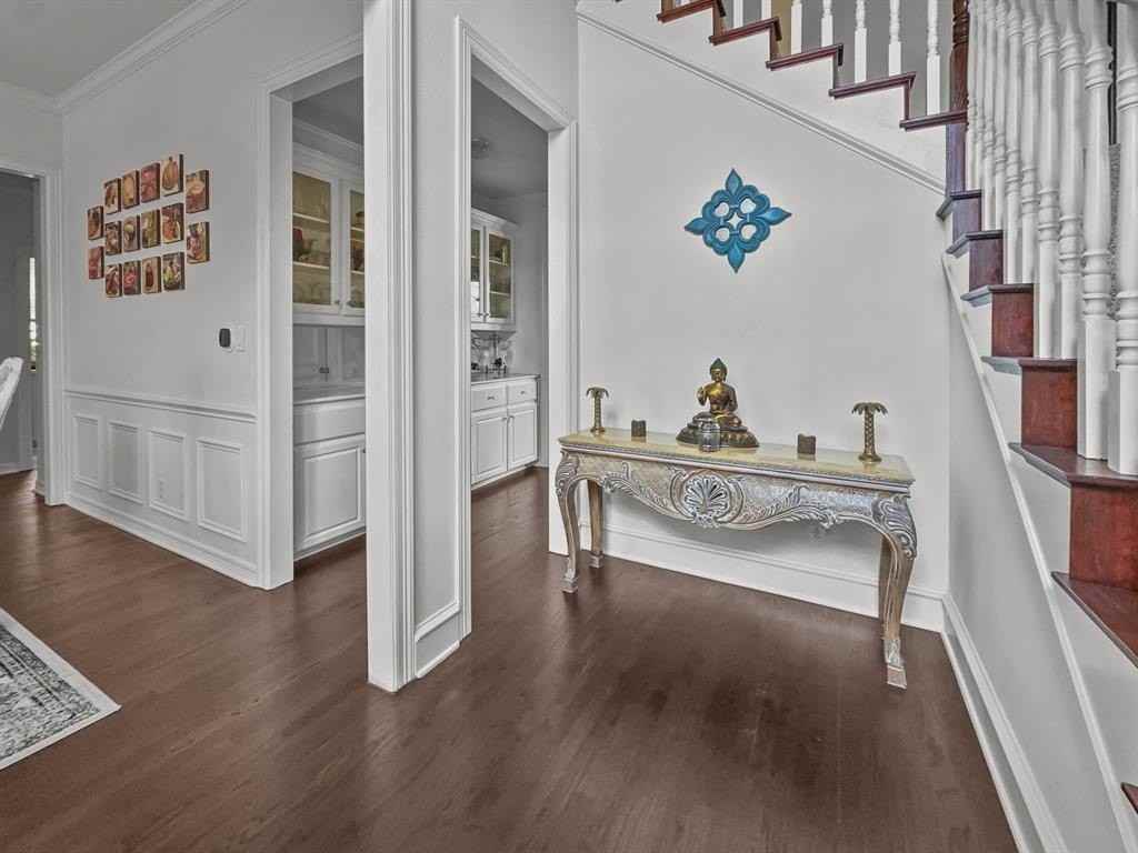 3405 Snidow Dr - Photo 5 of 24