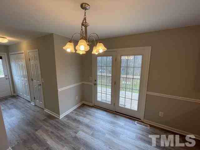 1031 Jack Paris Court - Photo 5 of 21