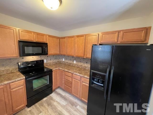 1031 Jack Paris Court - Photo 7 of 21