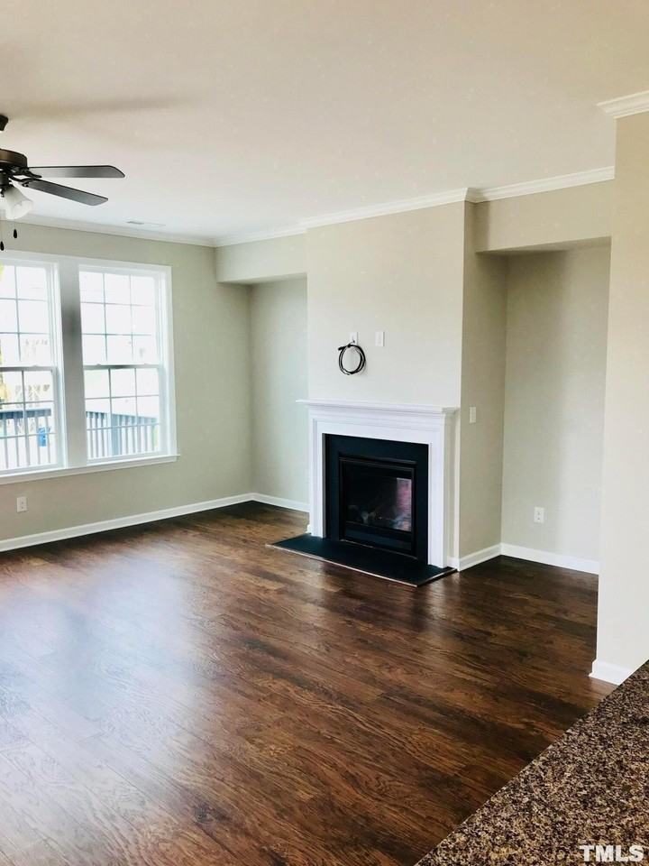 6445 Giddings St - Photo 6 of 17