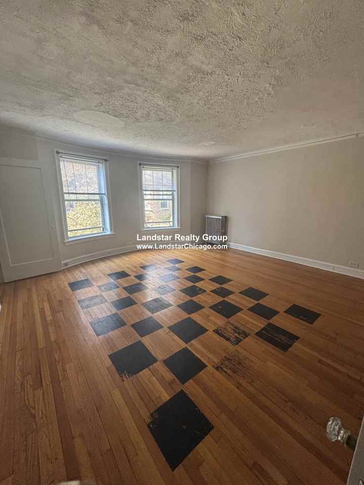 907 Elmwood Ave #1D