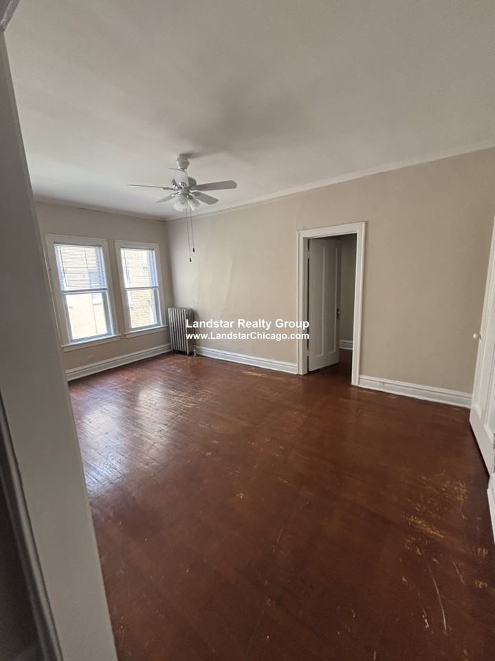 4931 N Whipple St #2E - Photo 2 of 28