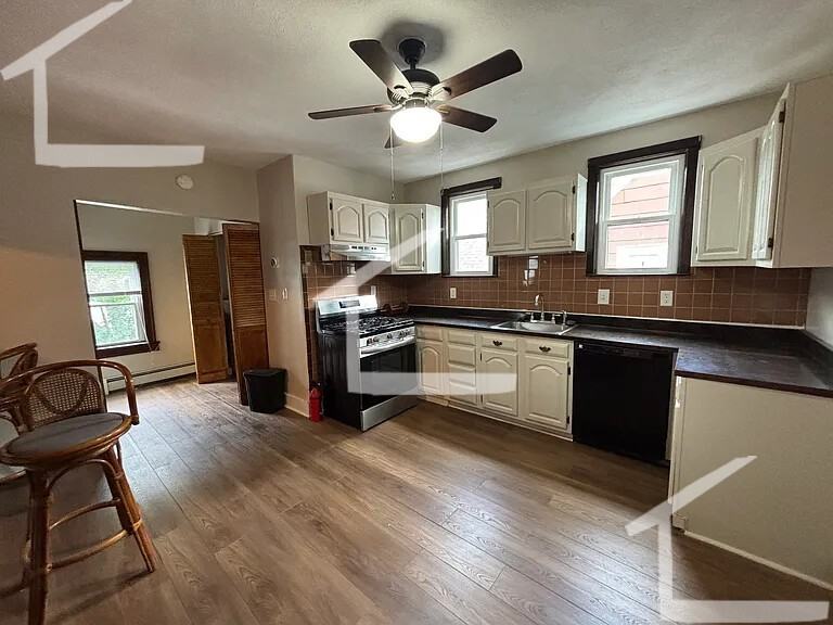 Walnut Ave #3 - Photo 5 of 20