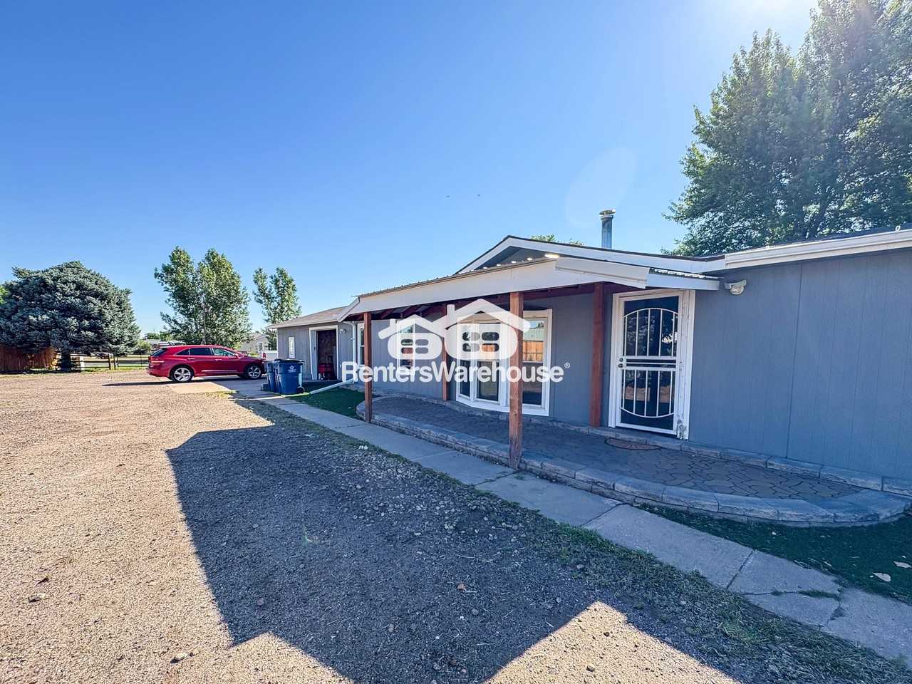 609 Pinyon Cir - Photo 2 of 23