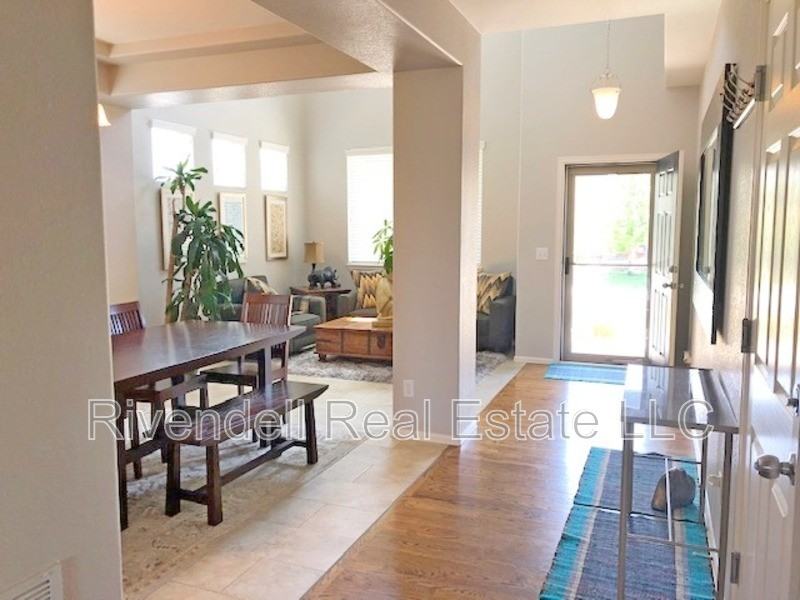 3659 Desert Ridge Cir - Photo 3 of 10