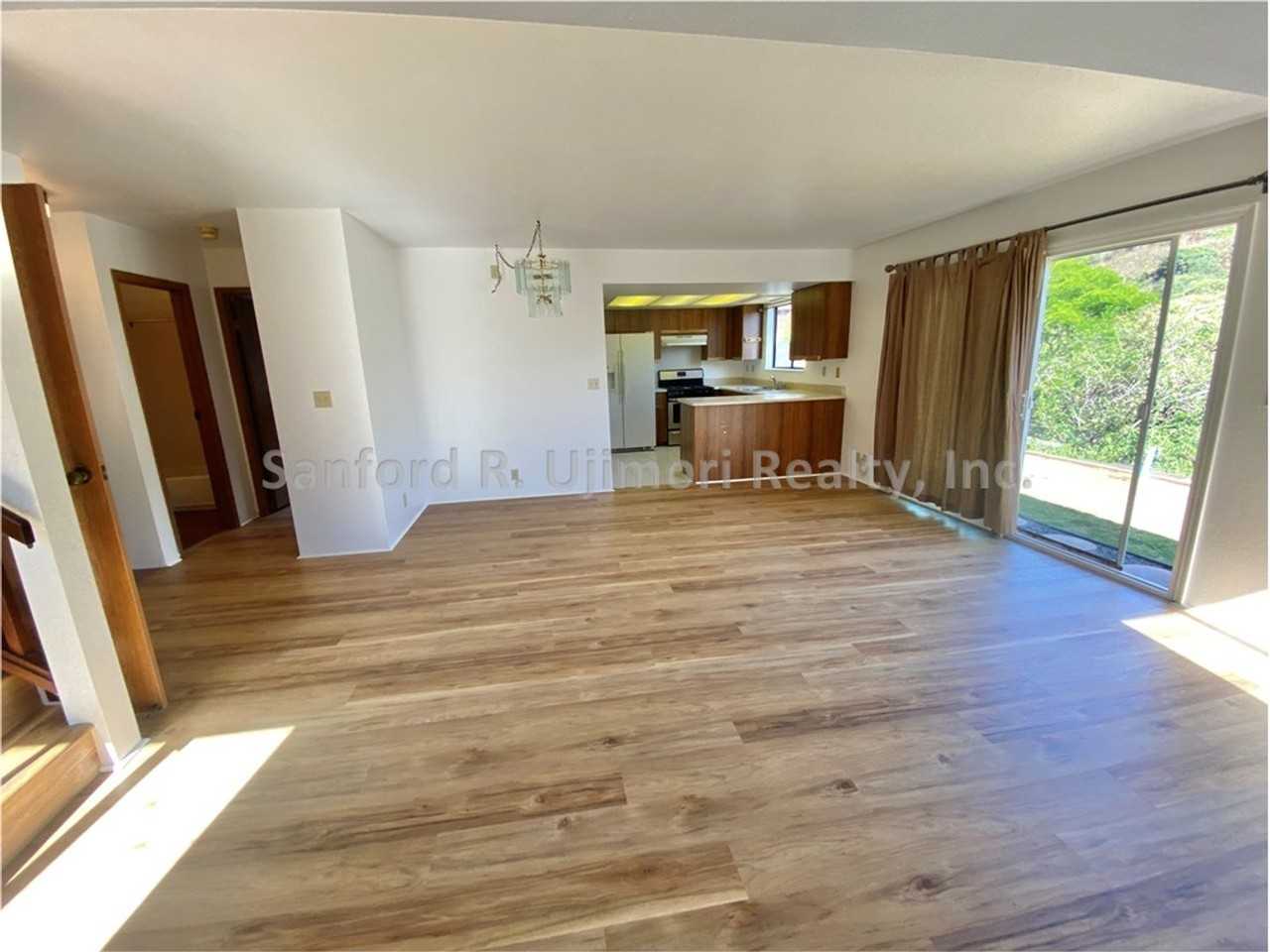 98-171 Lania Way - Photo 2 of 19