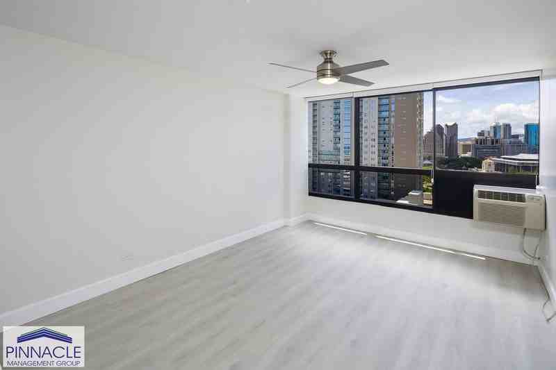 876 Curtis St - Photo 3 of 10