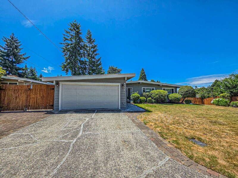 16019 Ne 3rd St - Photo 2 of 45